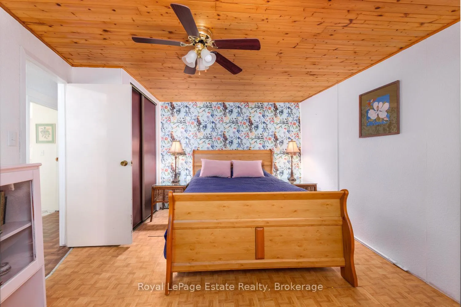 Photo 16 of 125 Third Avenue N, South Bruce Peninsula — HOMEH