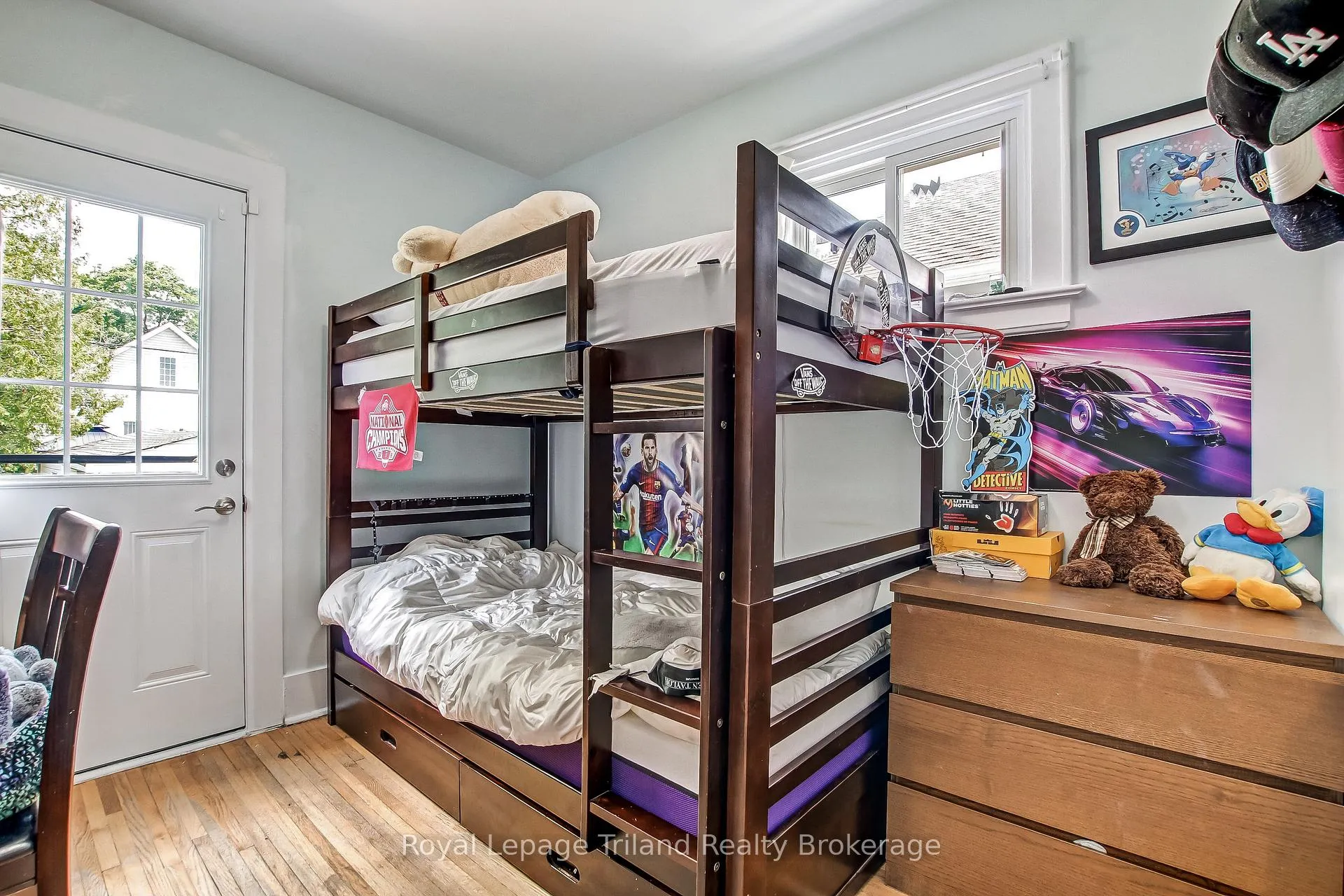 Photo 16 of 224 Harkness Street, Sarnia — HOMEH
