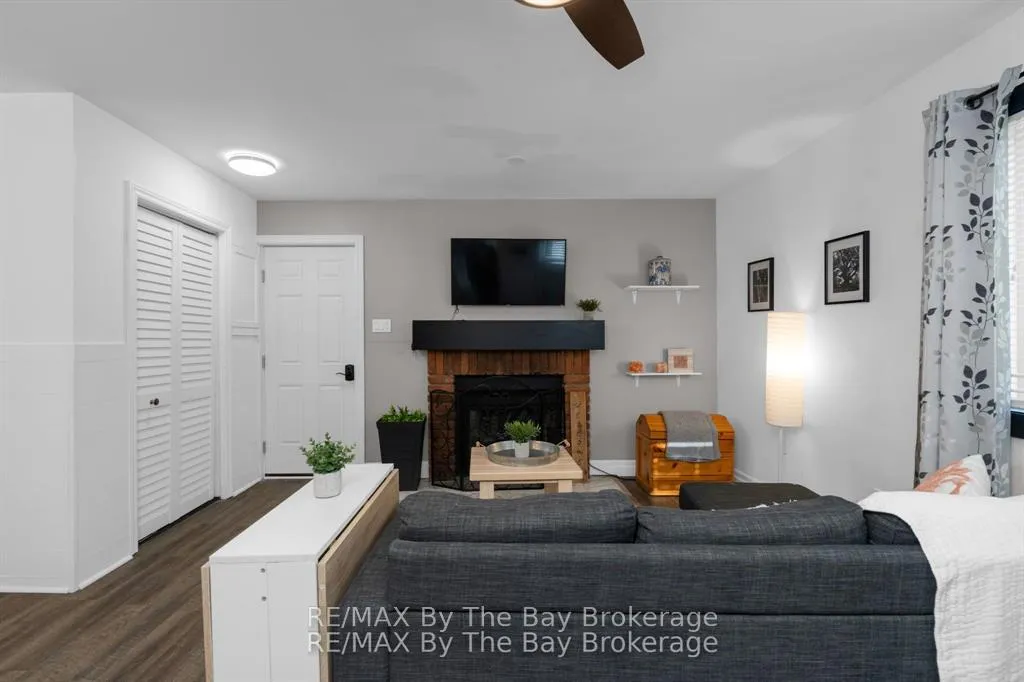 Photo 7 of Unit 39, 19 Dawson Drive, Collingwood — HOMEH