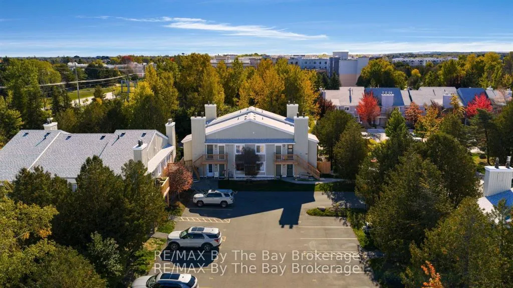 Photo 22 of Unit 39, 19 Dawson Drive, Collingwood — HOMEH