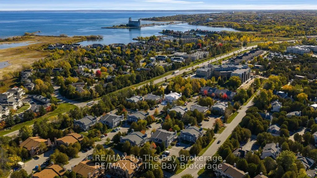 Photo 24 of Unit 39, 19 Dawson Drive, Collingwood — HOMEH
