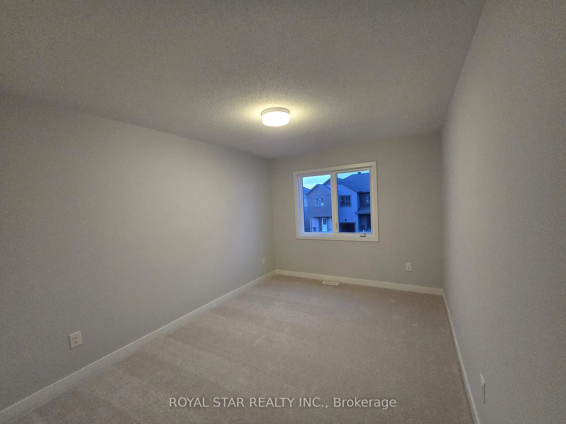 Photo 8 of 205 Catnip Crescent, Ottawa, Kanata - Rural Kanata (Central) — HOMEH