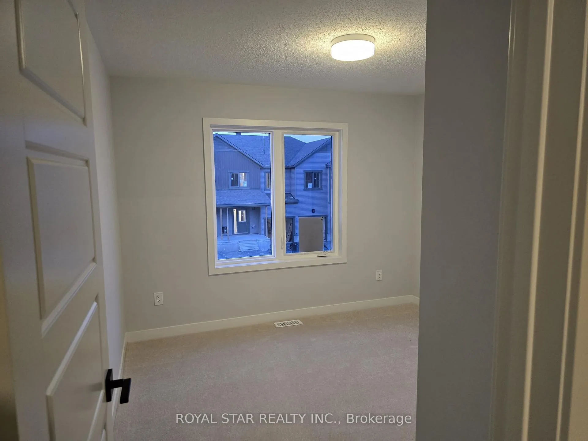 Photo 17 of 205 Catnip Crescent, Ottawa, Kanata - Rural Kanata (Central) — HOMEH