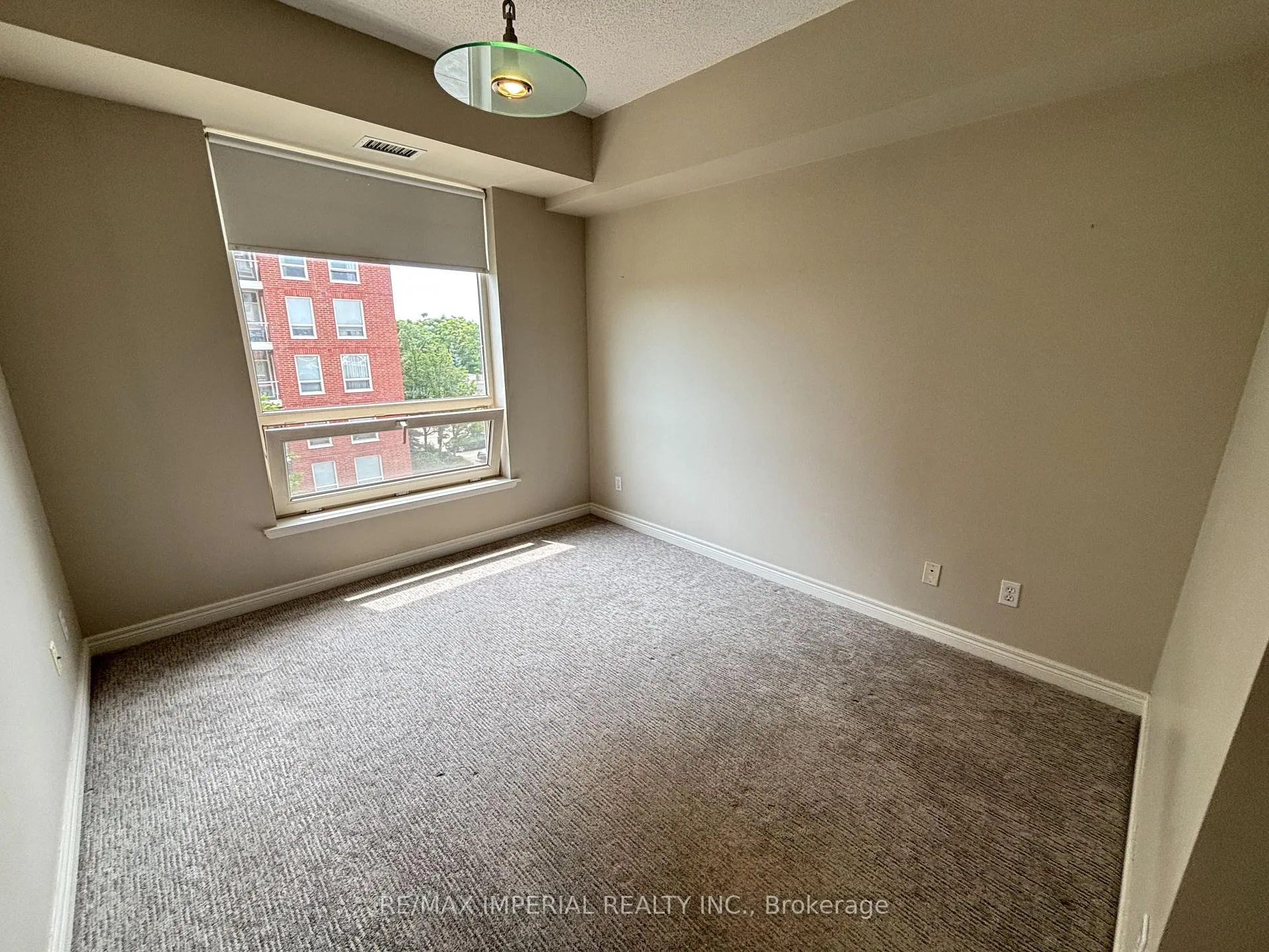 Photo 13 of Unit 405, 60 old mill Road, Oakville, Old Oakville — HOMEH