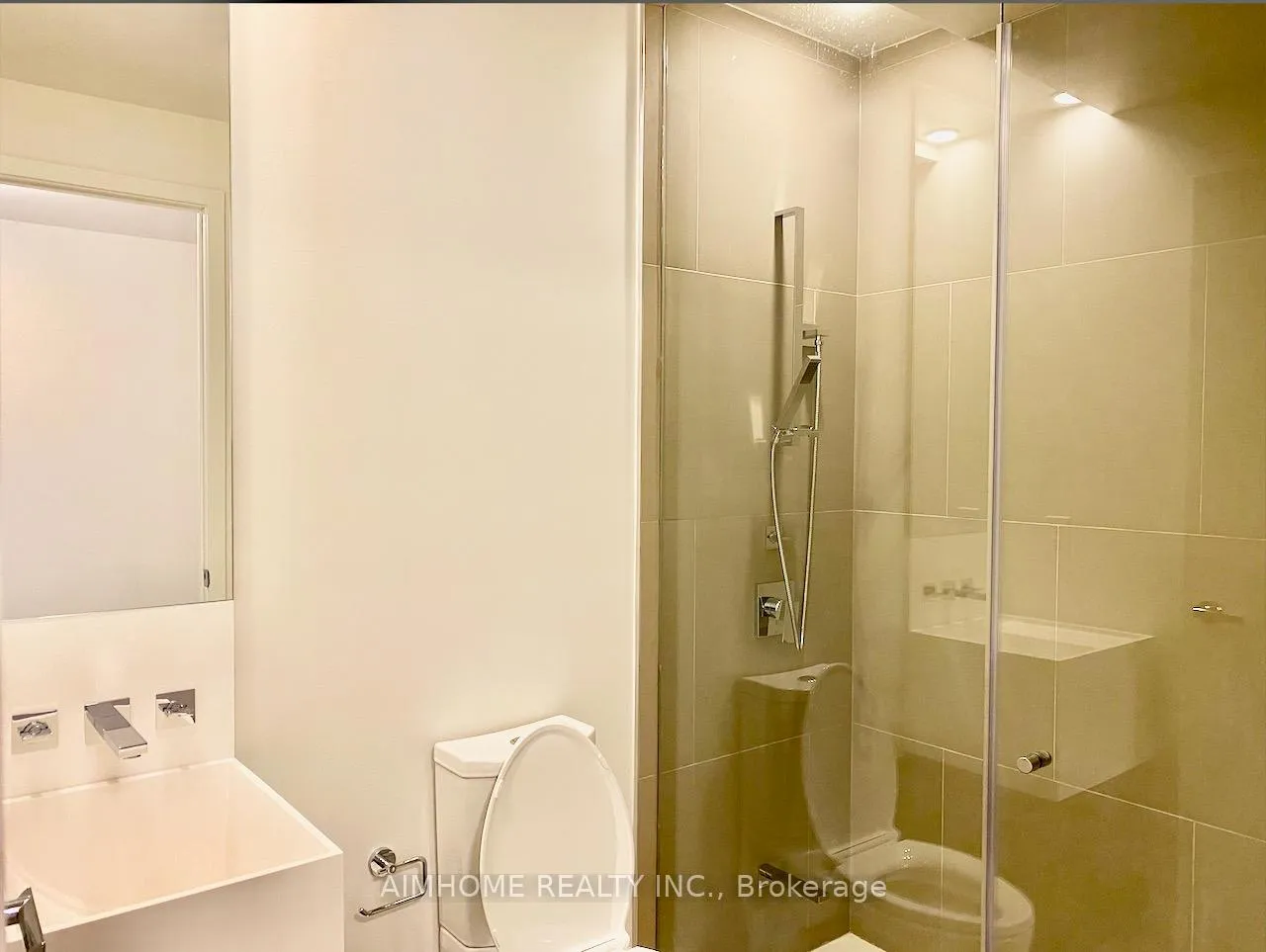 Photo 9 of Unit 4008, 1 Bloor Street E, Toronto, Church-Yonge Corridor — HOMEH