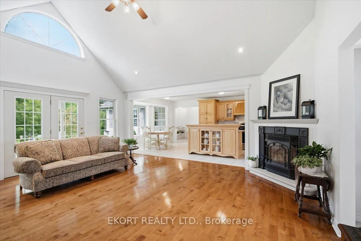 Photo 9 of 431 Moira Road, Centre Hastings — HOMEH