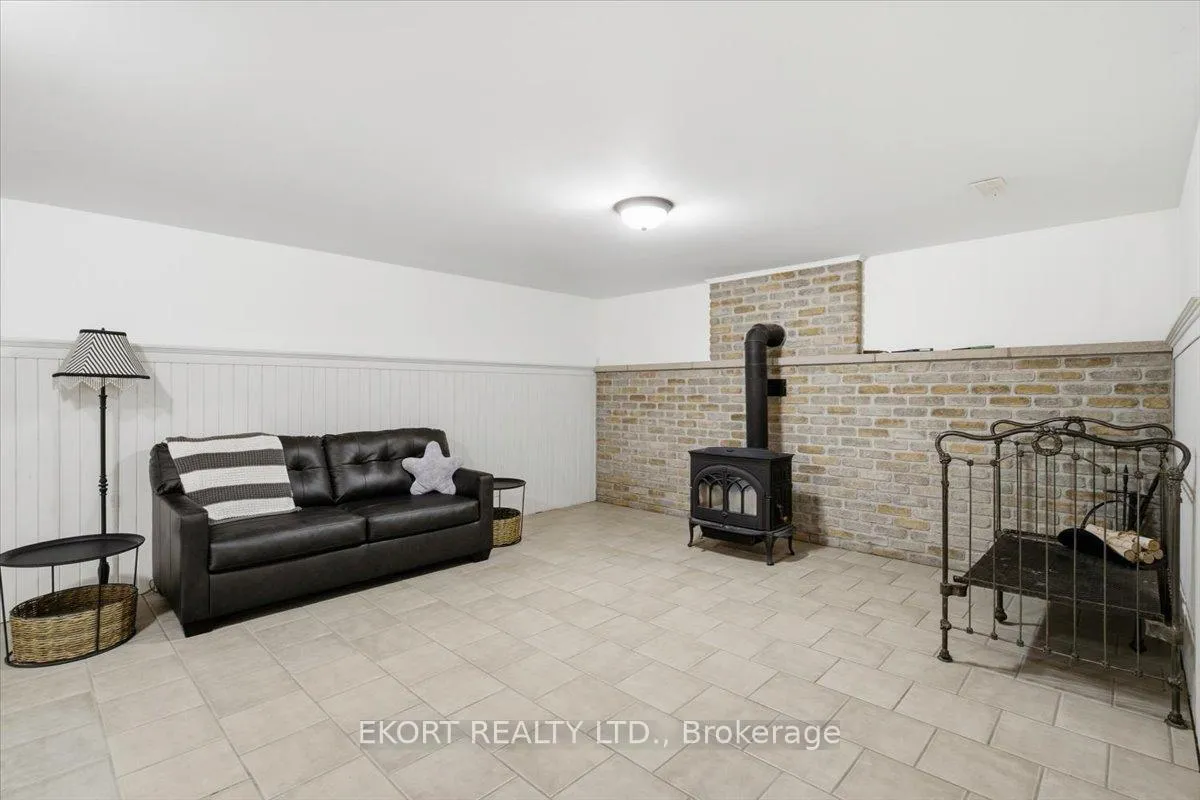 Photo 28 of 431 Moira Road, Centre Hastings — HOMEH