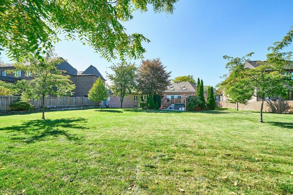 Photo 4 of 1449 Rosebank Road, Pickering, Woodlands — HOMEH