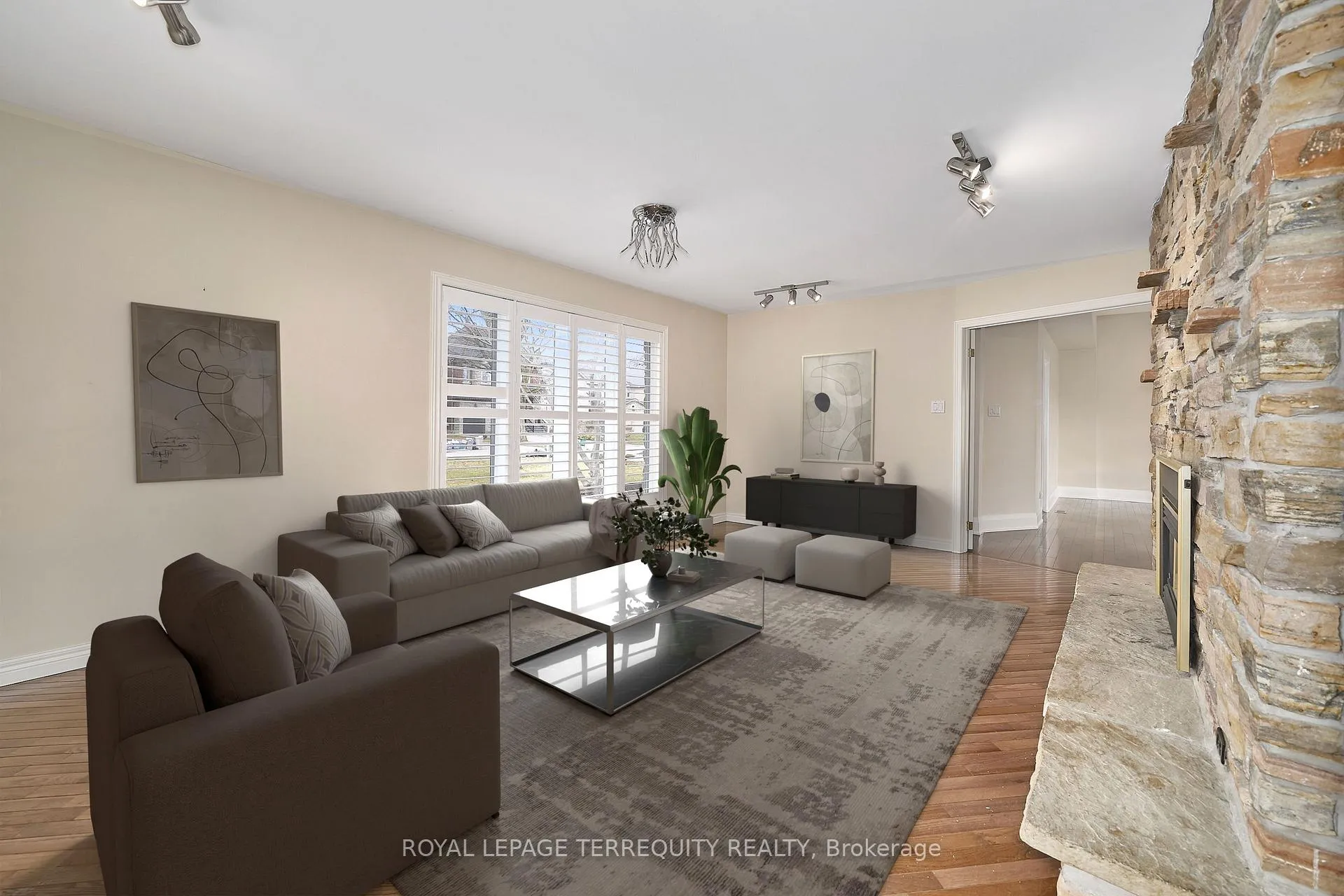 Photo 12 of 1449 Rosebank Road, Pickering, Woodlands — HOMEH