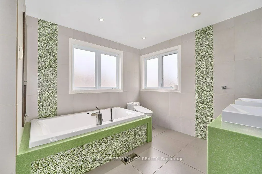 Photo 17 of 1449 Rosebank Road, Pickering, Woodlands — HOMEH