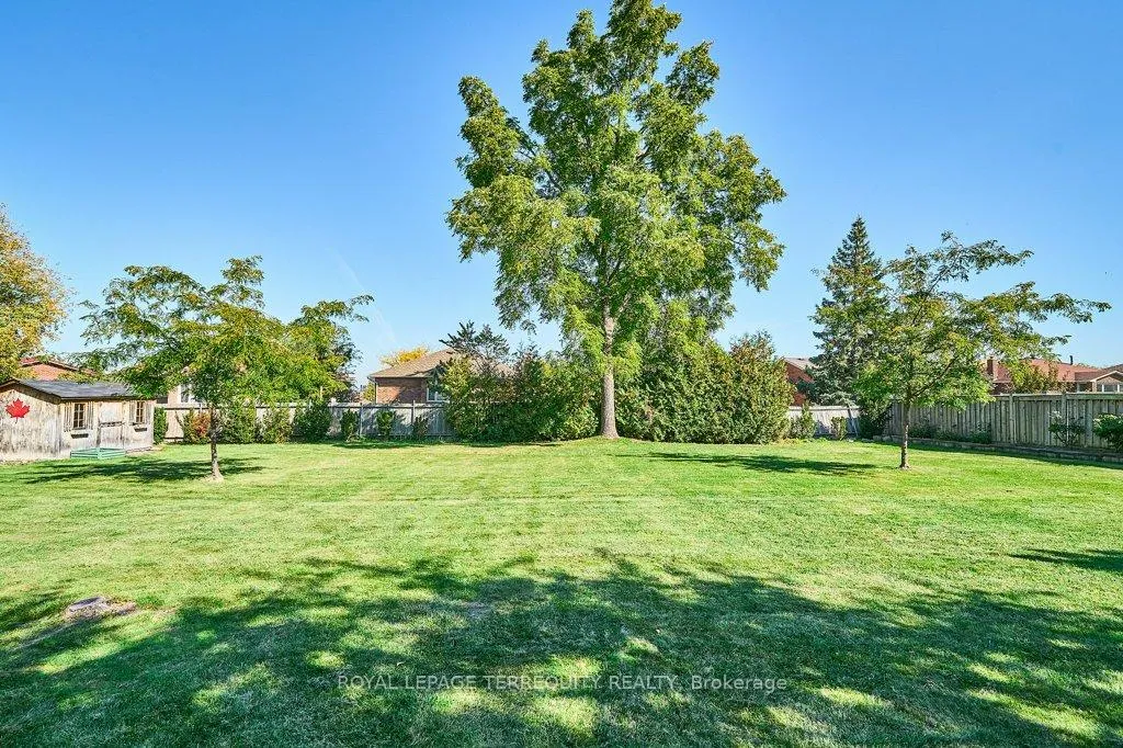 Photo 21 of 1449 Rosebank Road, Pickering, Woodlands — HOMEH