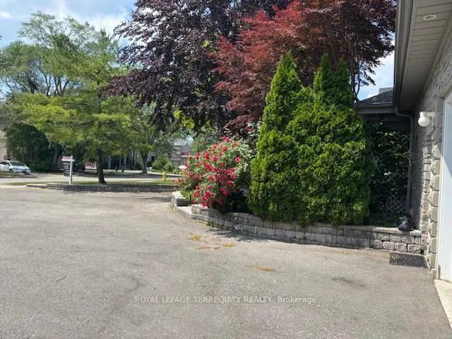 Photo 33 of 1449 Rosebank Road, Pickering, Woodlands — HOMEH