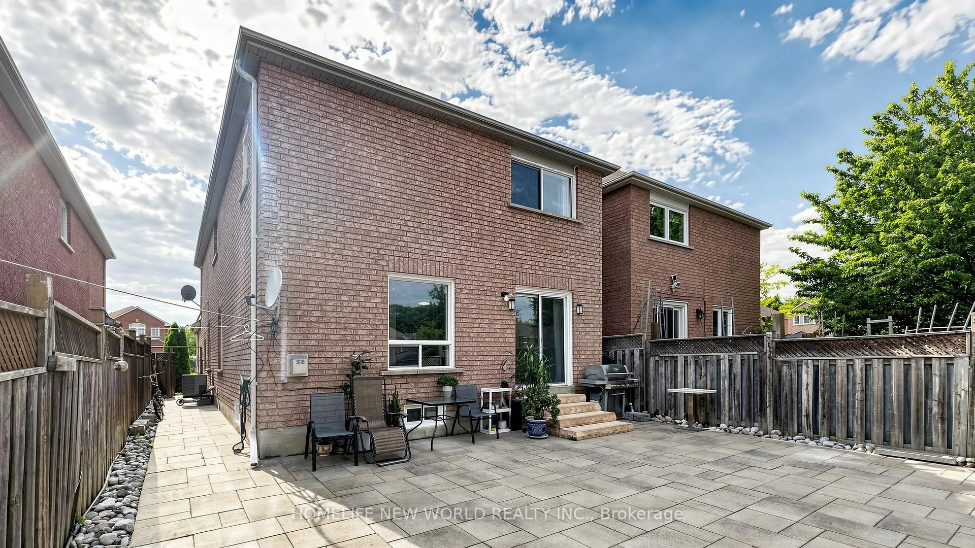 Photo 41 of 73 Doubtfire Crescent, Markham, Middlefield — HOMEH
