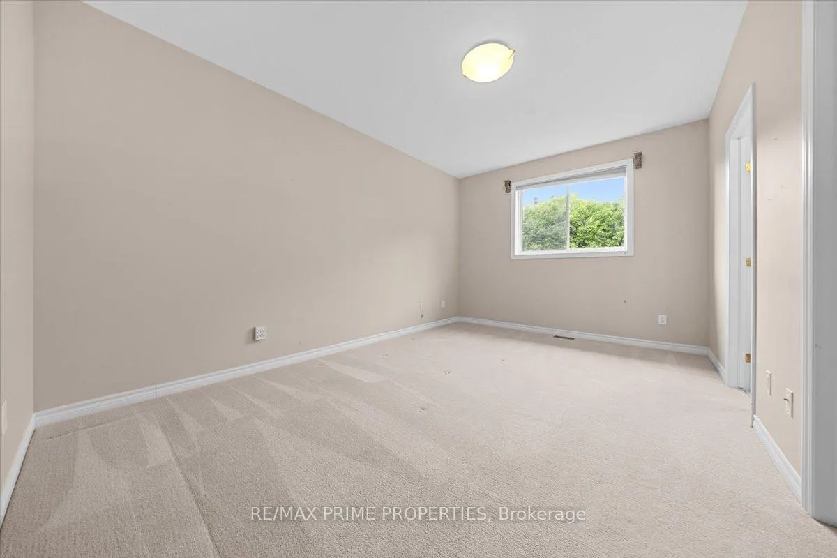 Photo 22 of 1863 Springridge Drive, Ottawa, Springridge/East Village — HOMEH