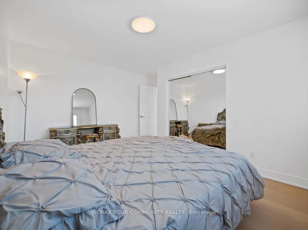 Photo 17 of Unit Main, 11 Webster Drive, Aurora, Aurora Highlands — HOMEH