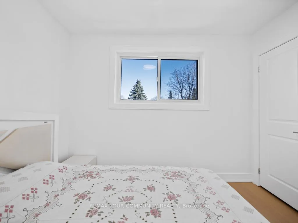 Photo 20 of Unit Main, 11 Webster Drive, Aurora, Aurora Highlands — HOMEH