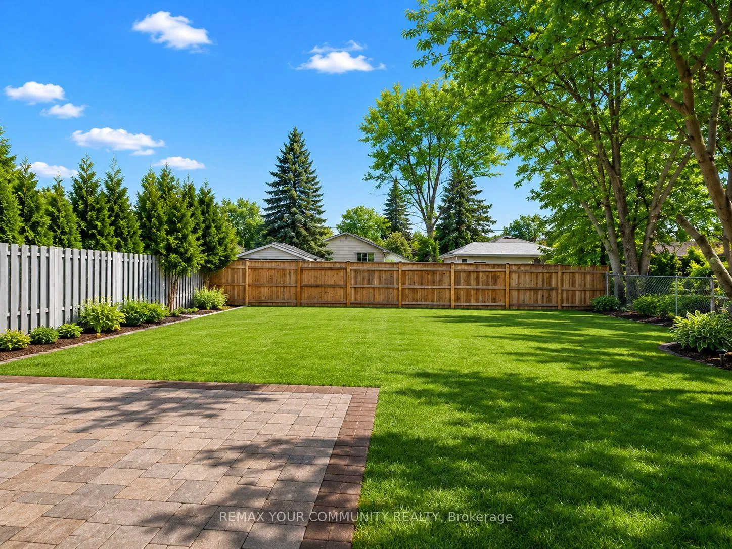 Photo 23 of Unit Main, 11 Webster Drive, Aurora, Aurora Highlands — HOMEH