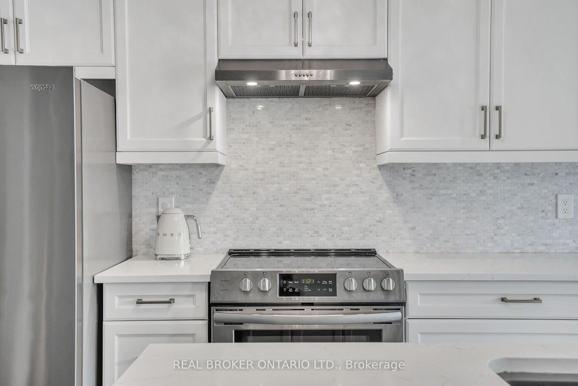 Photo 9 of 16 Victorway Drive, Barrie, Holly — HOMEH