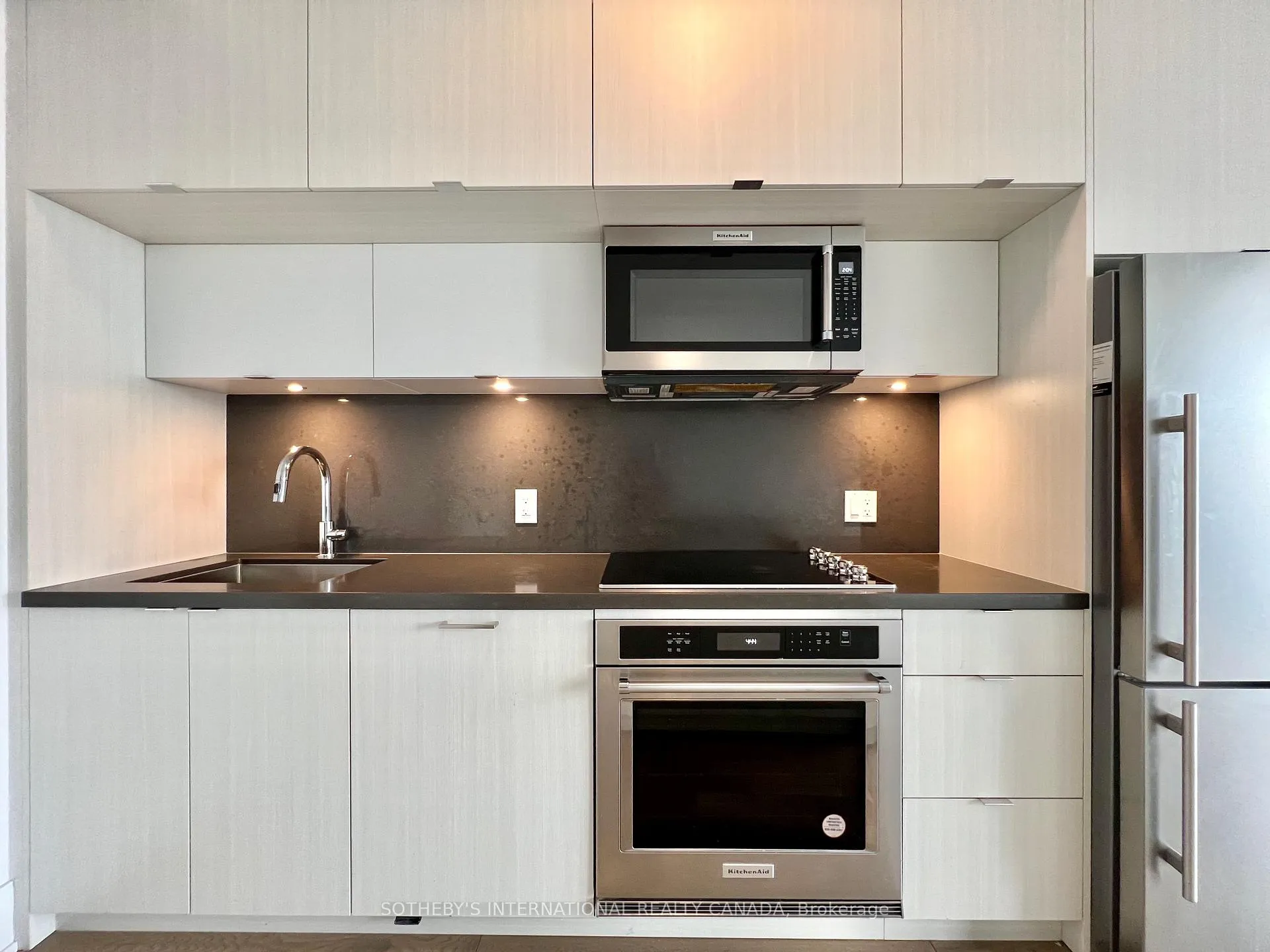 Photo 1 of Unit 4215, 585 Bloor Street E, Toronto, North St. James Town — HOMEH