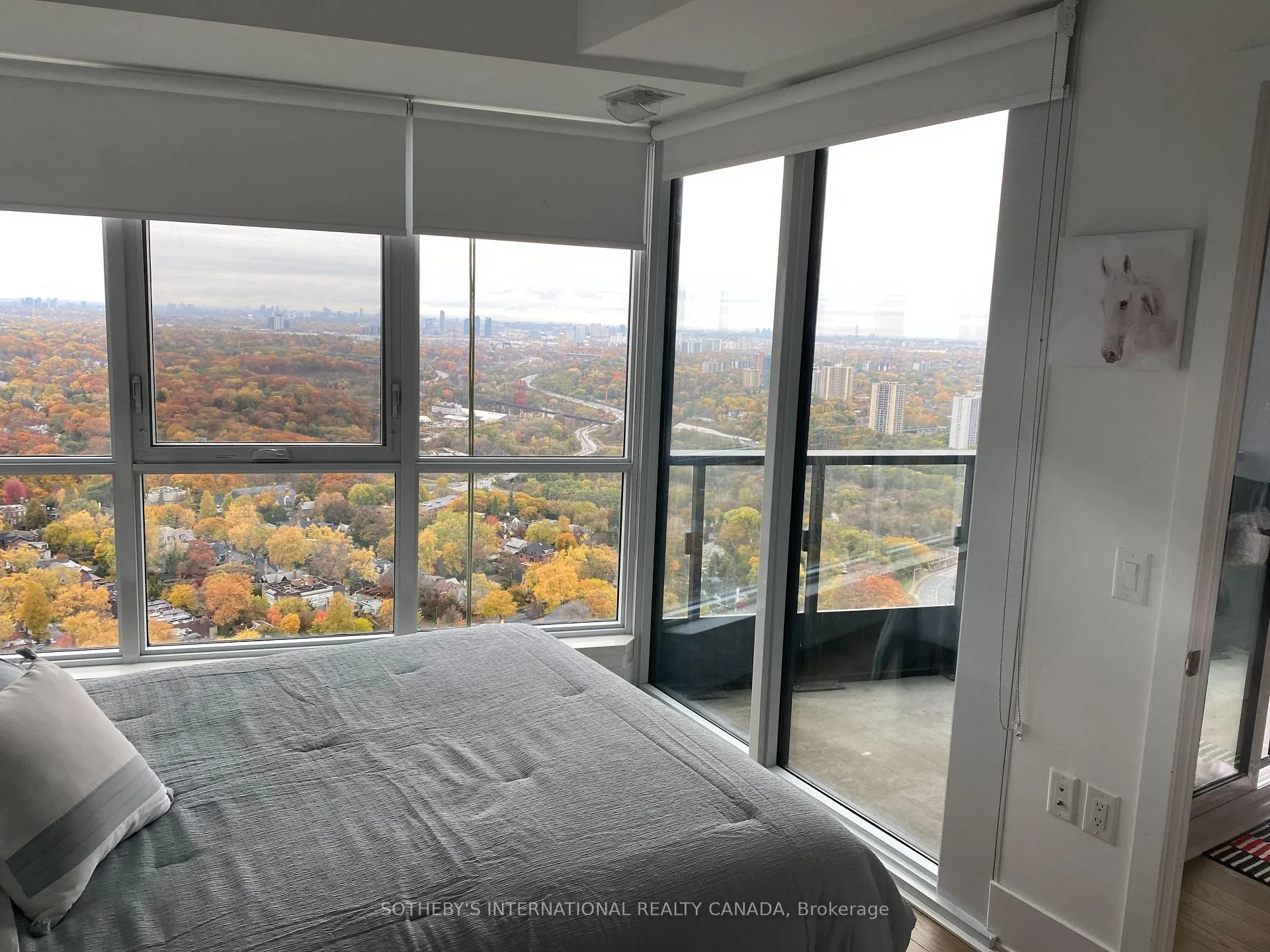 Photo 8 of Unit 4215, 585 Bloor Street E, Toronto, North St. James Town — HOMEH