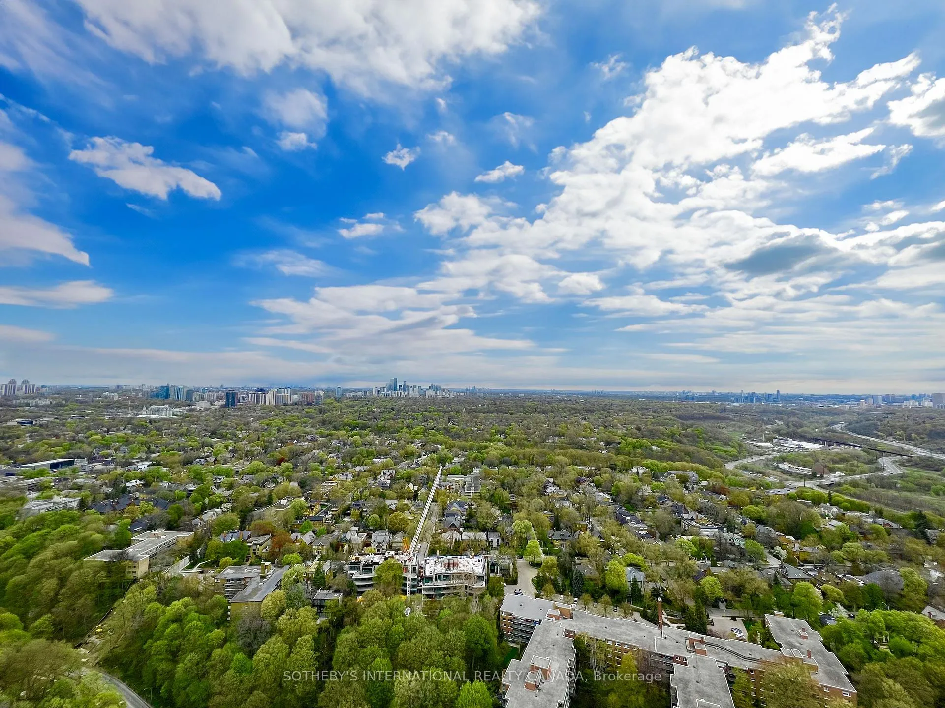 Photo 19 of Unit 4215, 585 Bloor Street E, Toronto, North St. James Town — HOMEH