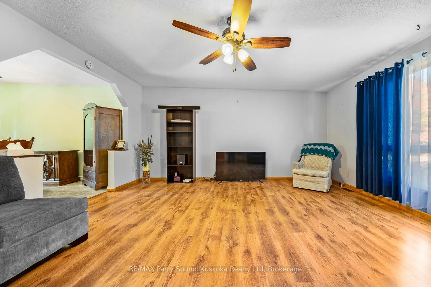 Photo 11 of 59 Black Road, Seguin — HOMEH