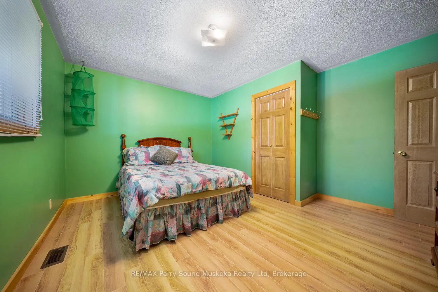 Photo 23 of 59 Black Road, Seguin — HOMEH