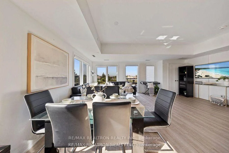 Photo 5 of Unit 206, 155 Downsview Park Boulevard, North York, Downsview-Roding-CFB — HOMEH