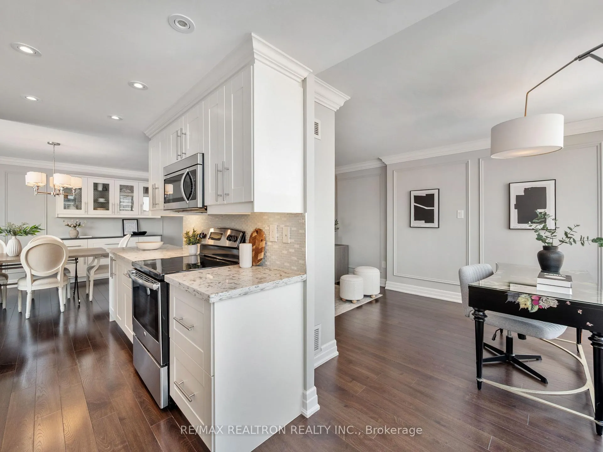 Photo 14 of Unit 503, 7460 Bathurst Street, Vaughan, Brownridge — HOMEH