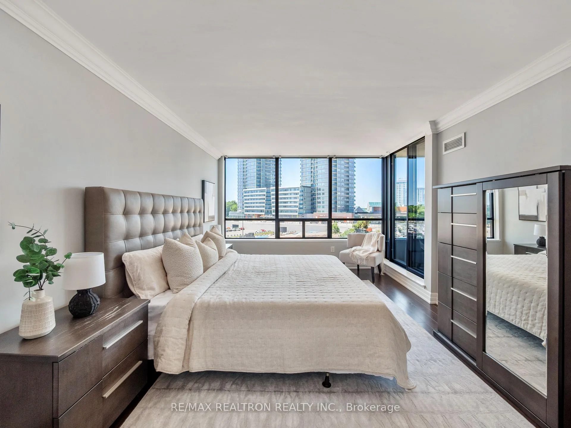 Photo 18 of Unit 503, 7460 Bathurst Street, Vaughan, Brownridge — HOMEH