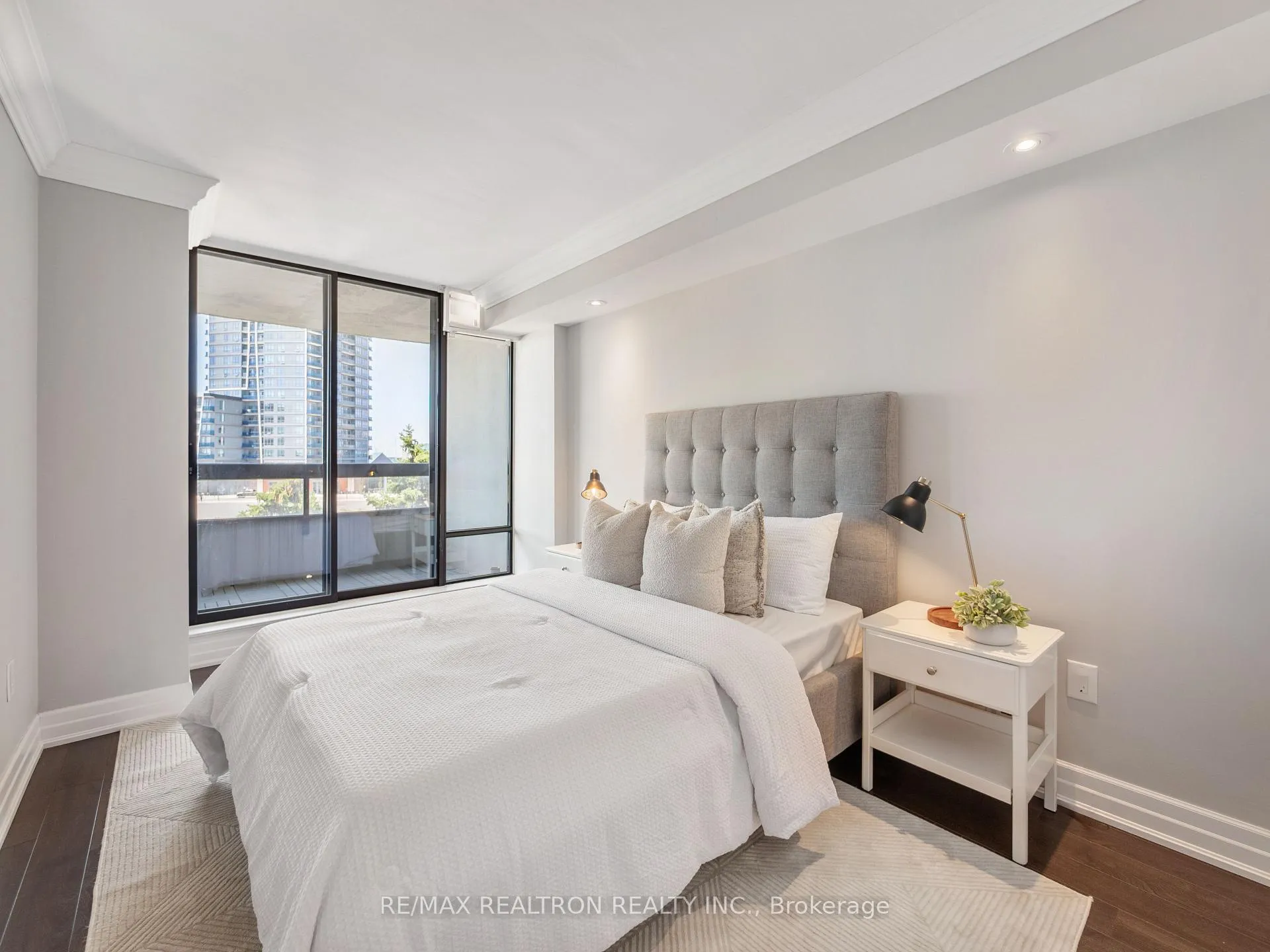 Photo 22 of Unit 503, 7460 Bathurst Street, Vaughan, Brownridge — HOMEH