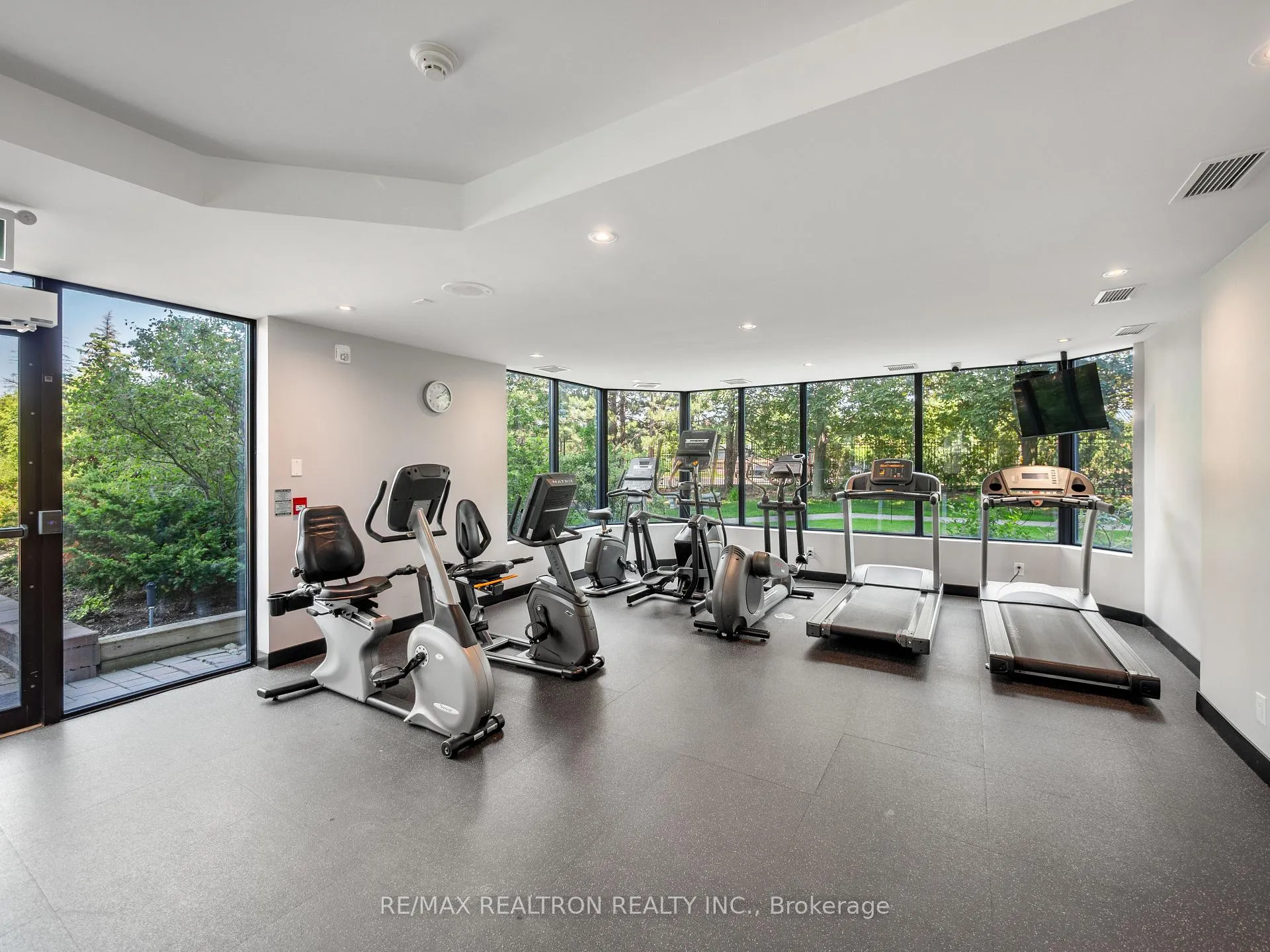 Photo 26 of Unit 503, 7460 Bathurst Street, Vaughan, Brownridge — HOMEH