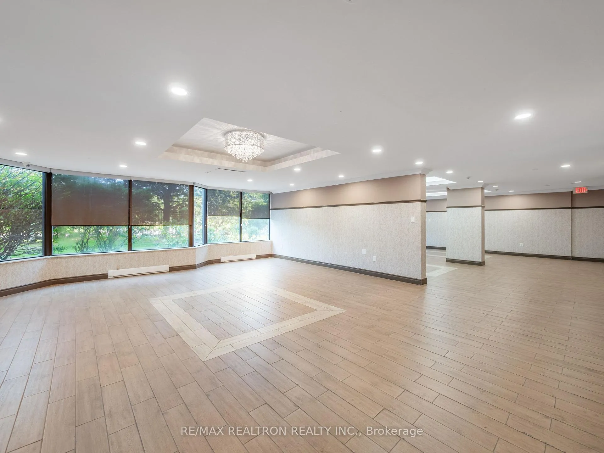 Photo 29 of Unit 503, 7460 Bathurst Street, Vaughan, Brownridge — HOMEH