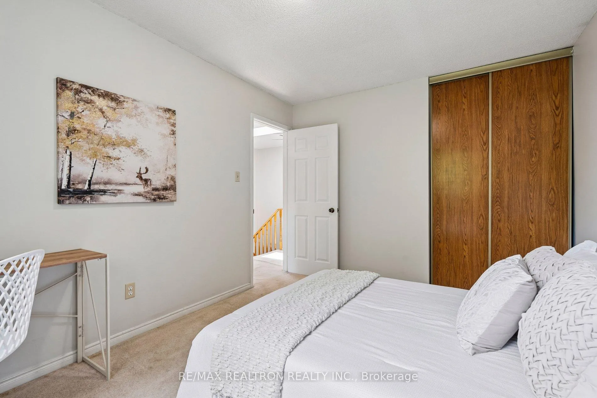 Photo 31 of 41 Thornbury Circle, Vaughan, Crestwood-Springfarm-Yorkhill — HOMEH