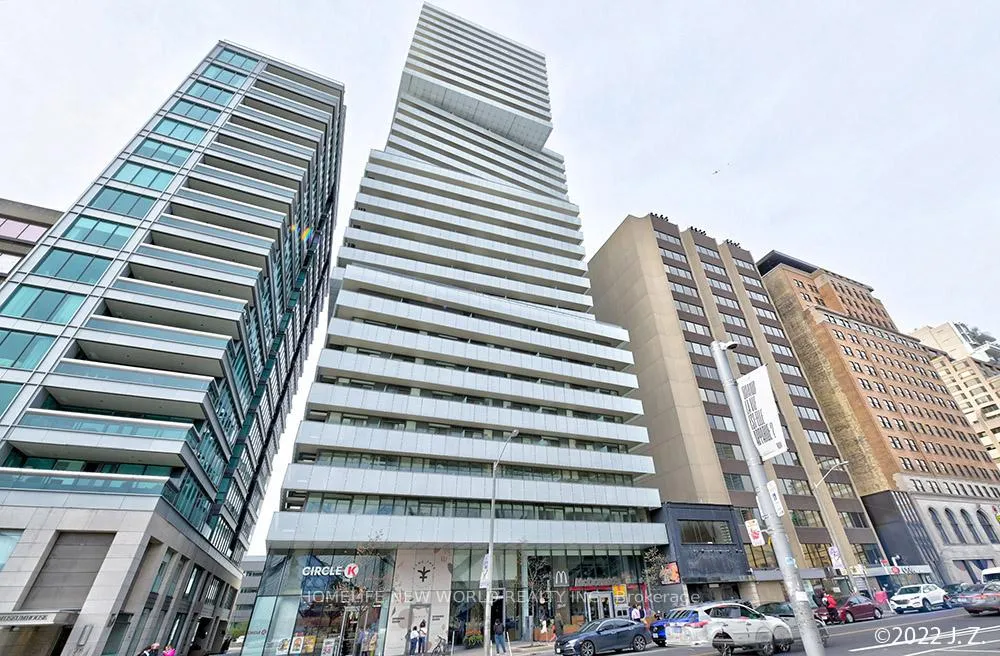 Photo of Unit 1601, 200 Bloor Street W
