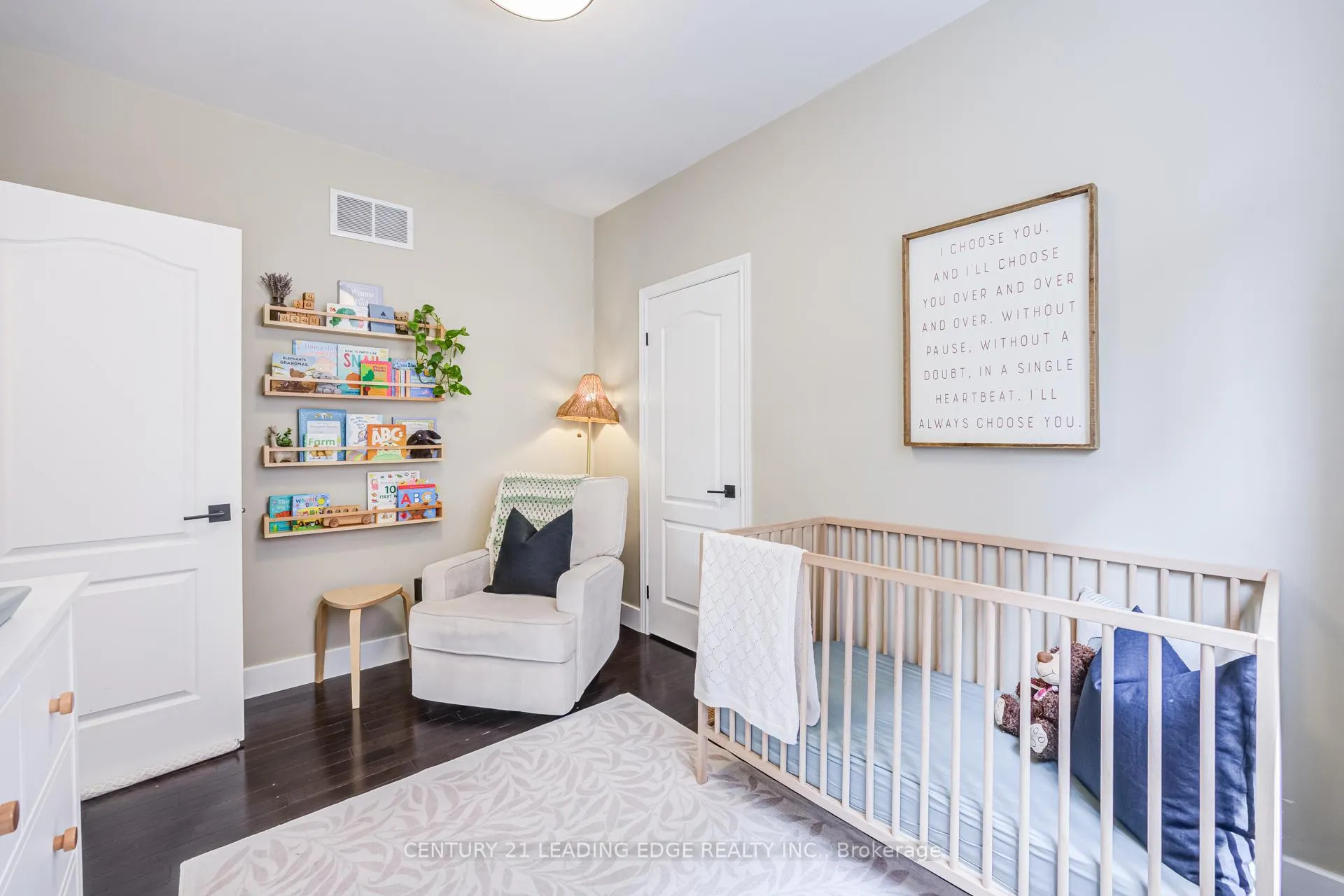 Photo 13 of 85 Darius Harns Drive, Whitby, Brooklin — HOMEH