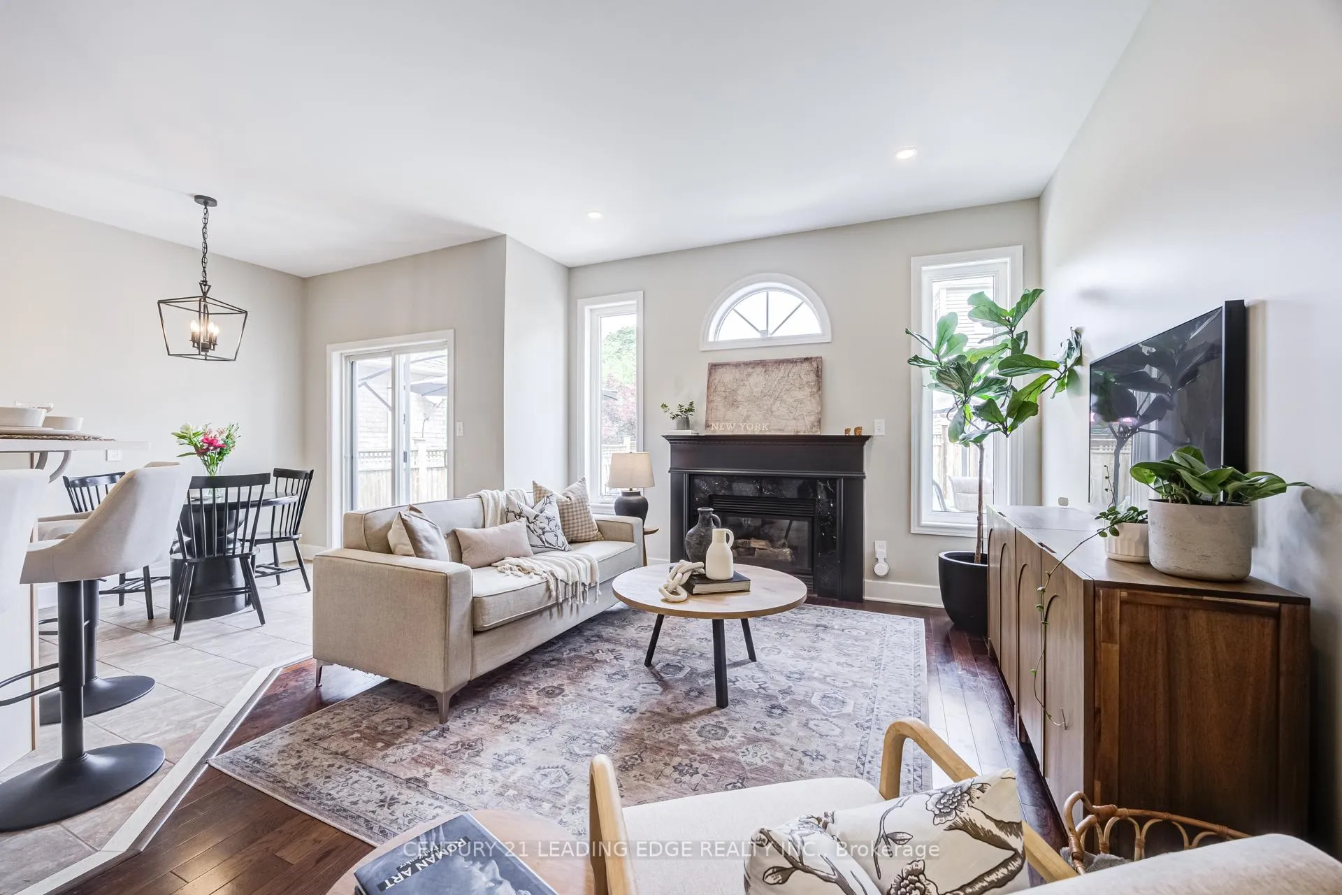 Photo 18 of 85 Darius Harns Drive, Whitby, Brooklin — HOMEH