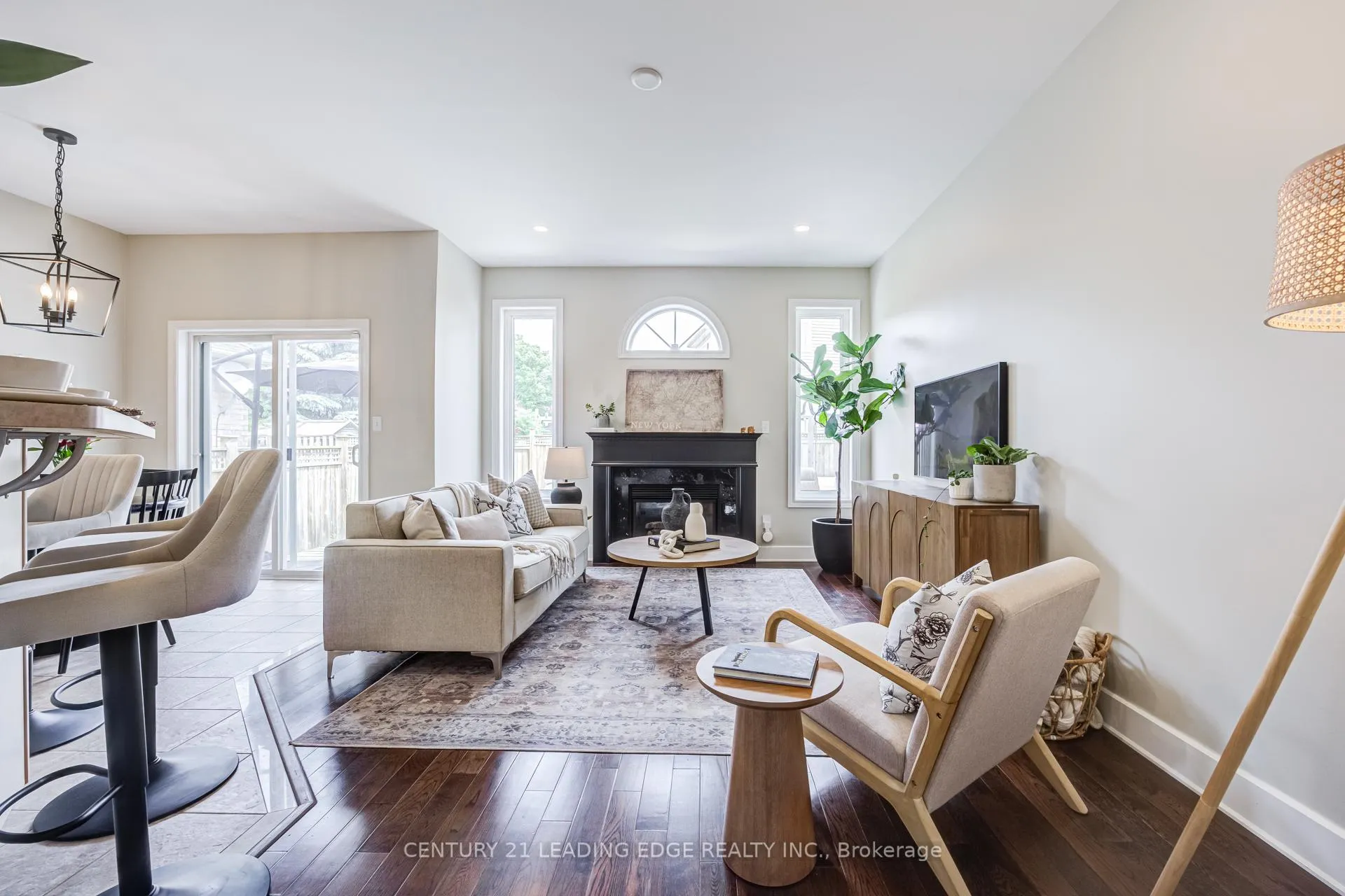 Photo 19 of 85 Darius Harns Drive, Whitby, Brooklin — HOMEH