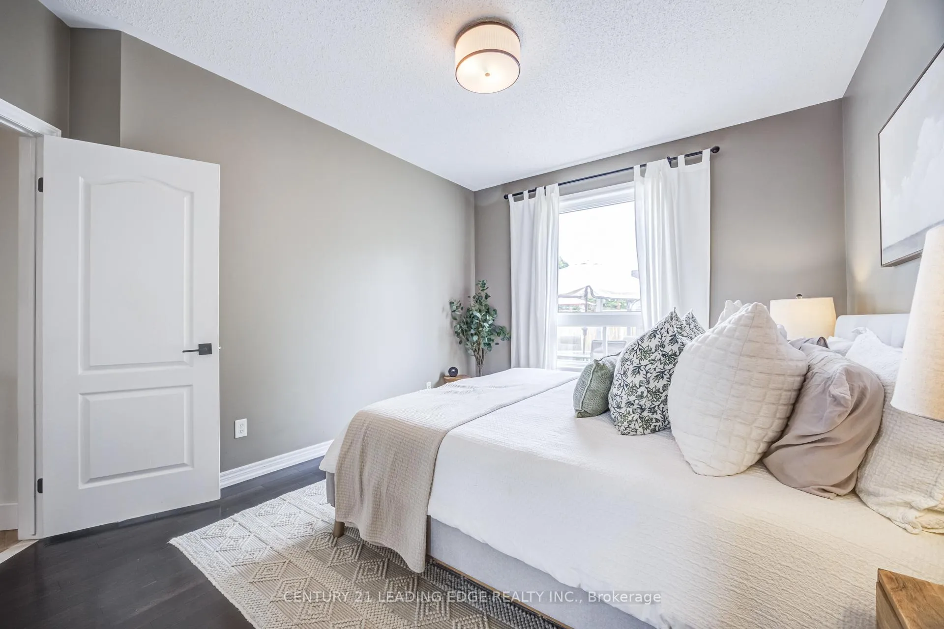 Photo 35 of 85 Darius Harns Drive, Whitby, Brooklin — HOMEH