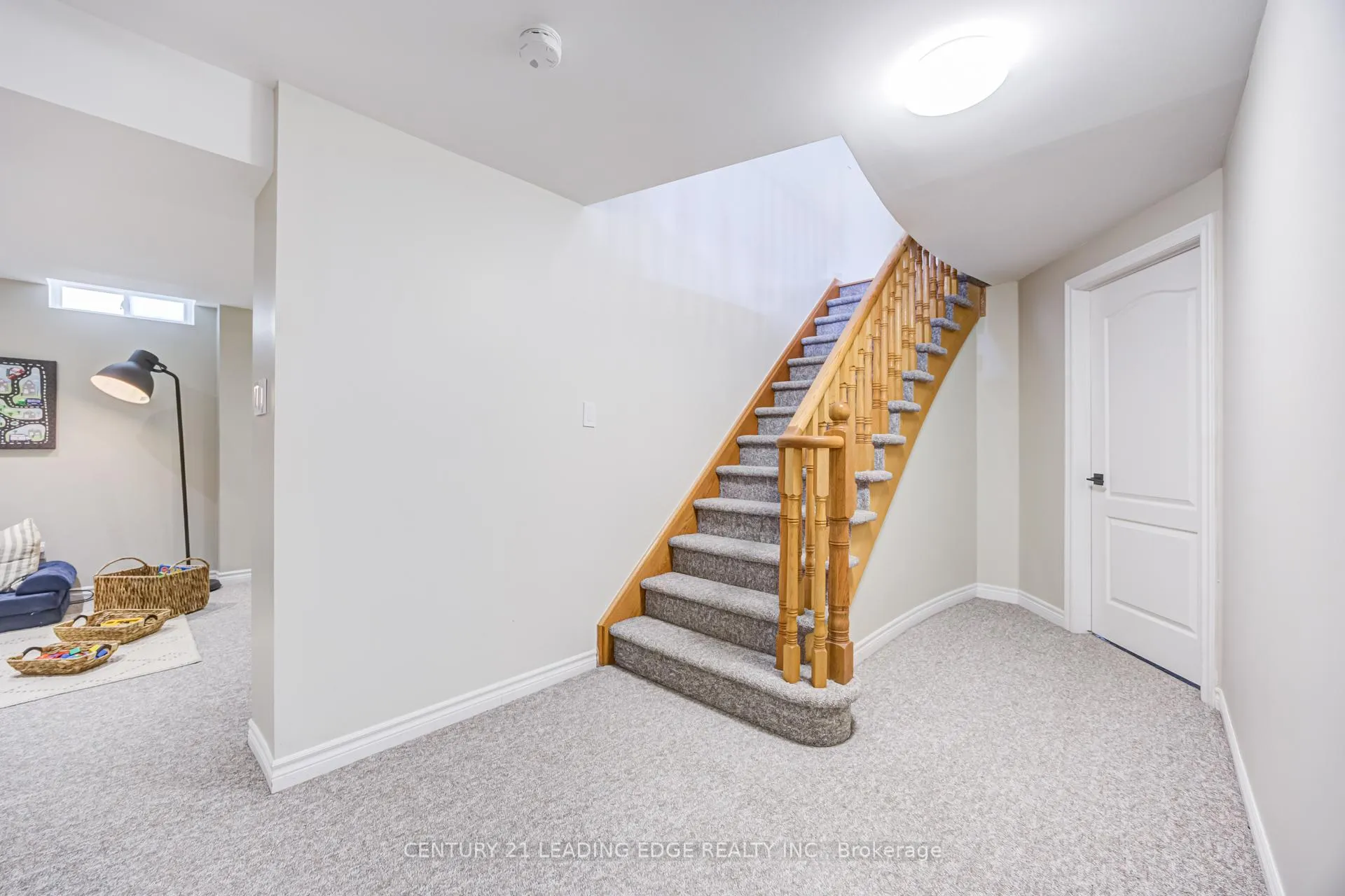 Photo 38 of 85 Darius Harns Drive, Whitby, Brooklin — HOMEH