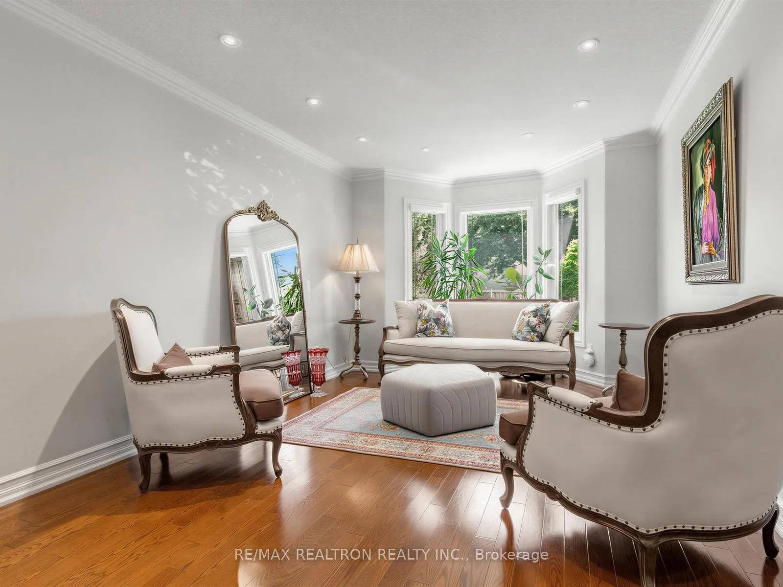 Photo 7 of 210 Westmount Boulevard, Vaughan, Beverley Glen — HOMEH