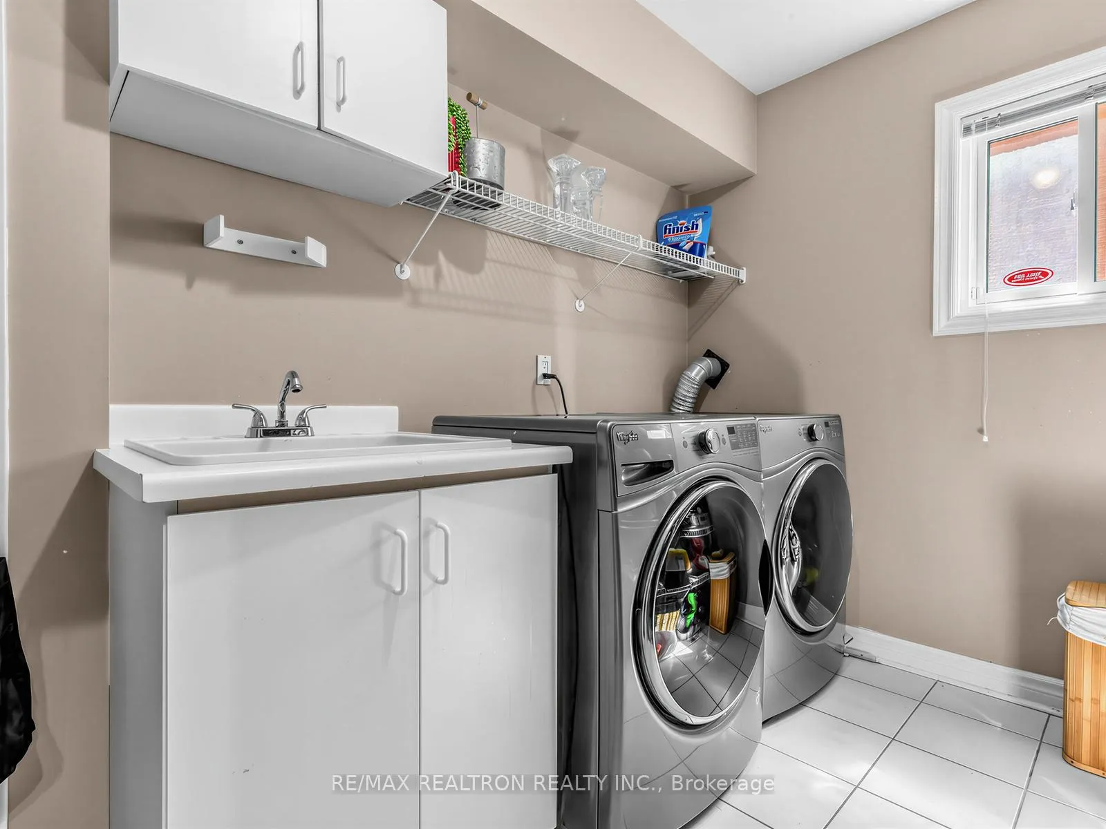 Photo 20 of 210 Westmount Boulevard, Vaughan, Beverley Glen — HOMEH