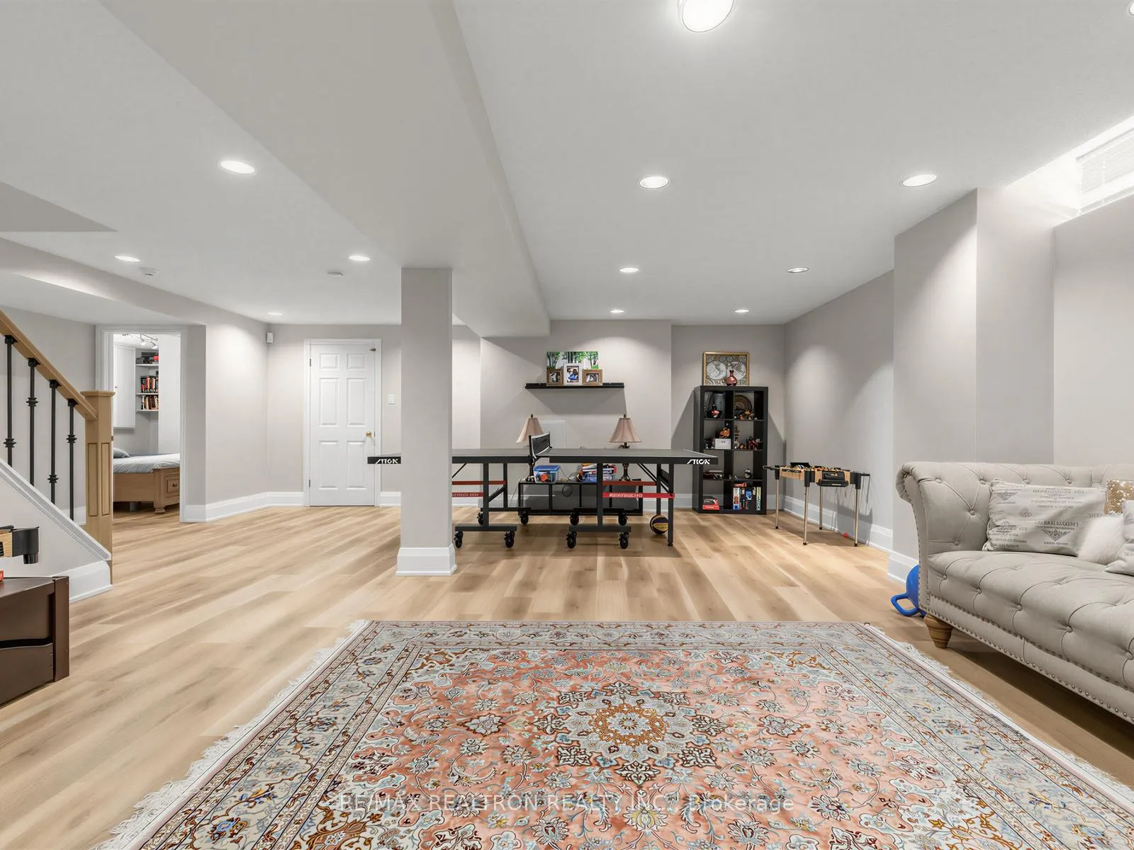 Photo 30 of 210 Westmount Boulevard, Vaughan, Beverley Glen — HOMEH