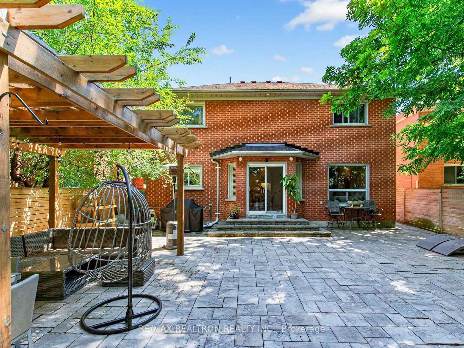 Photo 33 of 210 Westmount Boulevard, Vaughan, Beverley Glen — HOMEH