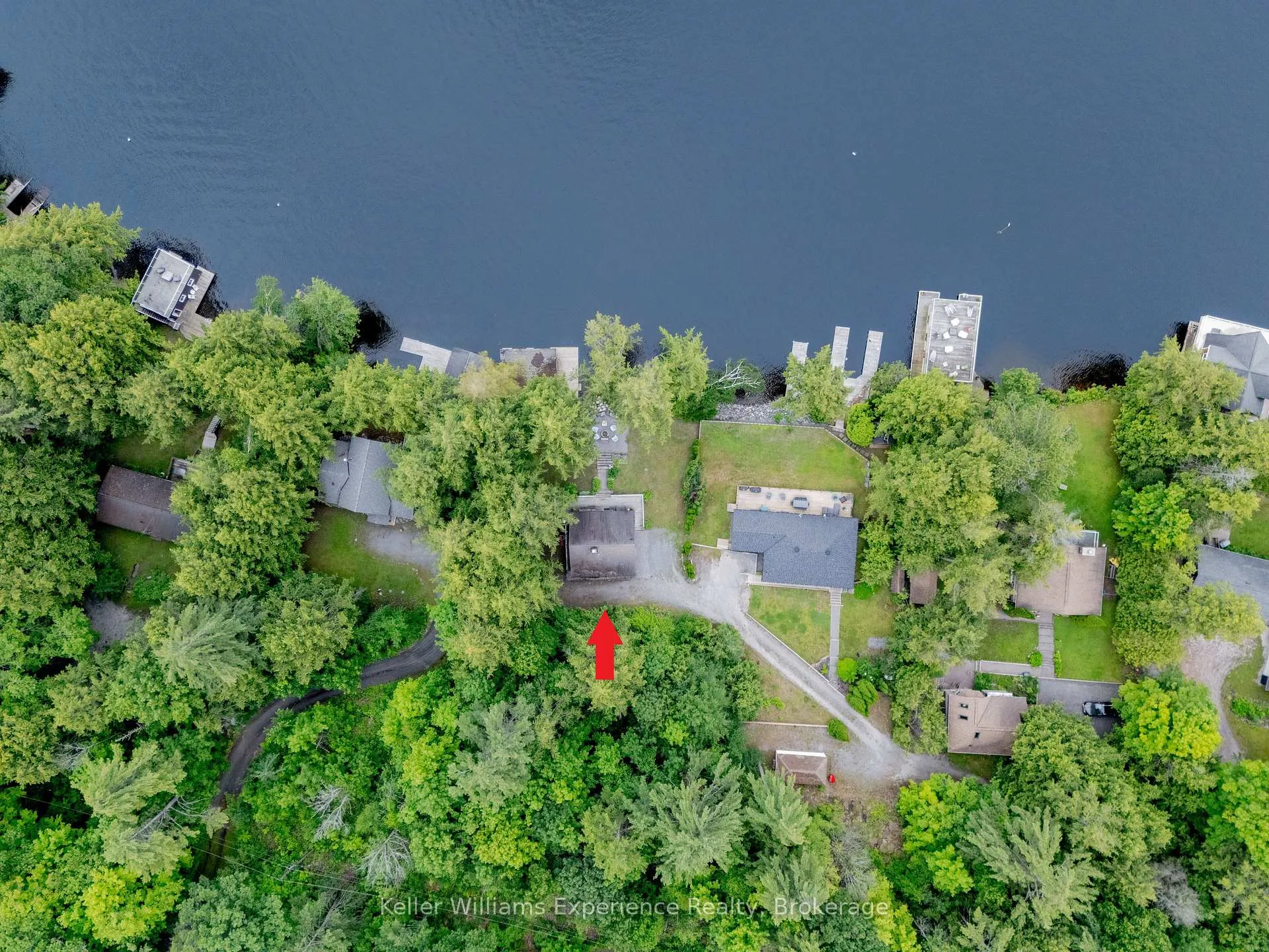 Photo 7 of Unit 2, 1018 Georgina Way, Gravenhurst, Muskoka (S) — HOMEH