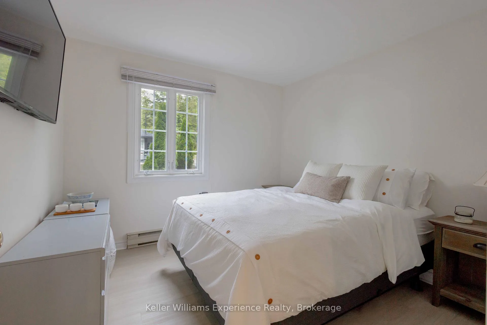 Photo 16 of Unit 2, 1018 Georgina Way, Gravenhurst, Muskoka (S) — HOMEH