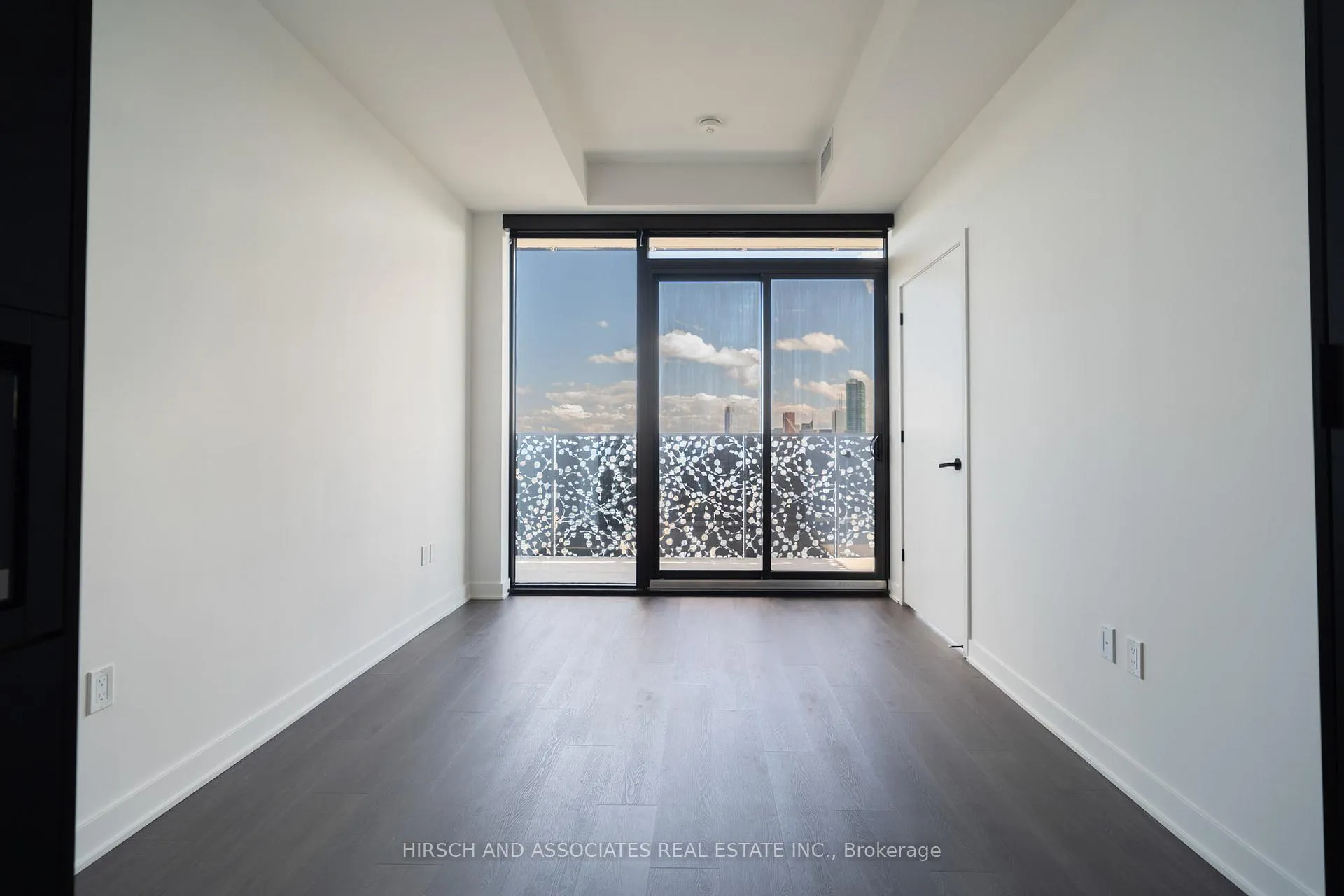 Photo 12 of Unit 5003, 55 Charles Street E, Toronto, Church-Yonge Corridor — HOMEH