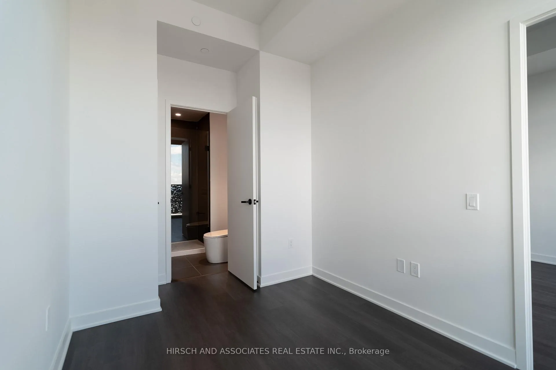 Photo 23 of Unit 5003, 55 Charles Street E, Toronto, Church-Yonge Corridor — HOMEH