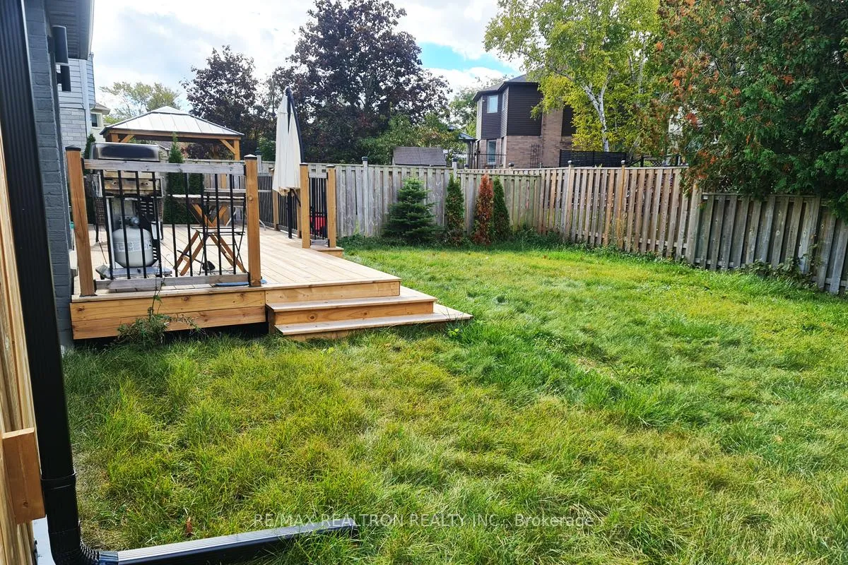 Photo 25 of Unit # Upper, 657 Cognac Crescent, Pickering, Amberlea — HOMEH