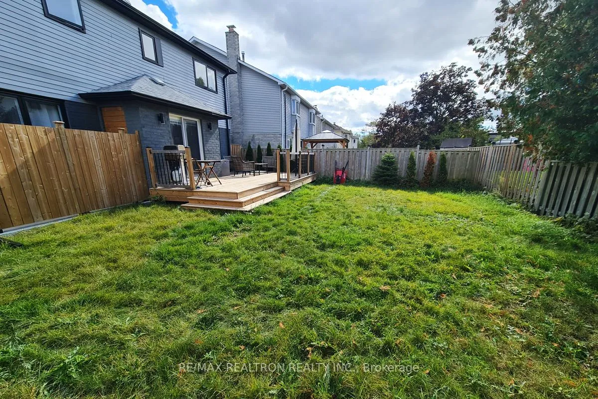 Photo 26 of Unit # Upper, 657 Cognac Crescent, Pickering, Amberlea — HOMEH